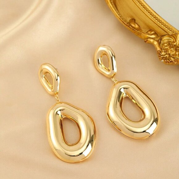 Silver OR Gold women's Lightweight Geometric Oval Chunky Drop Earrings - Picture 4 of 7